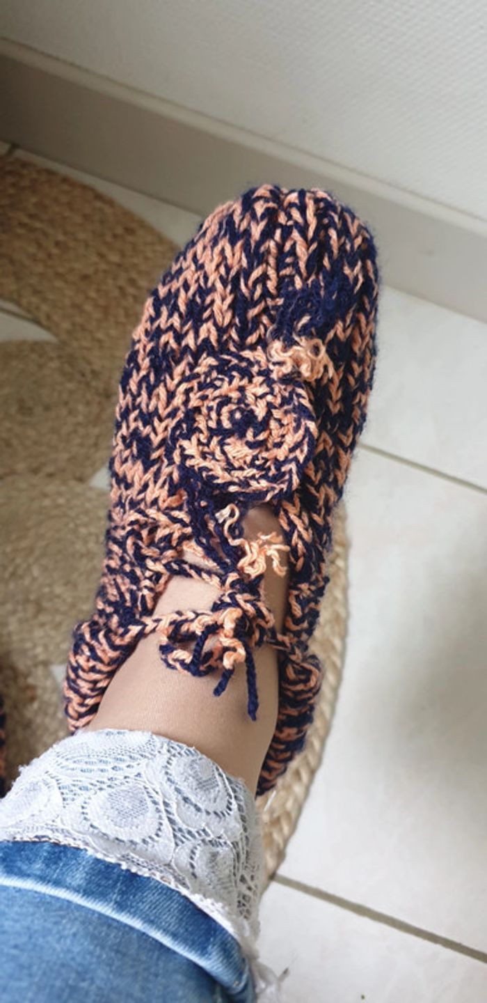 Chaussons fait main 37/38 - photo numéro 3