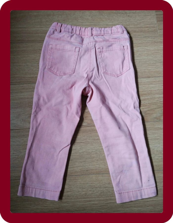 Pantacourt taille 6 ans en très bon état marque Gémo - photo numéro 2