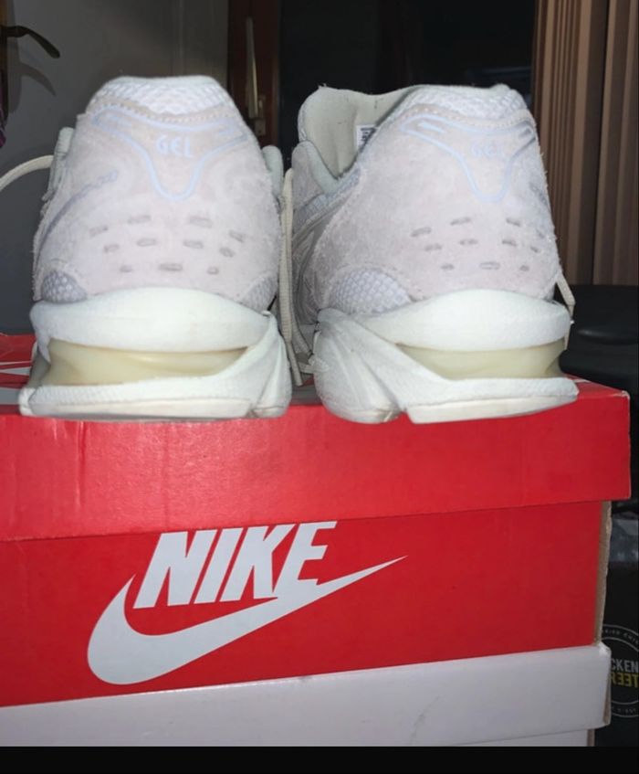ASICS  gel  kayano 14 daim blanc cassé 41,5 - photo numéro 4