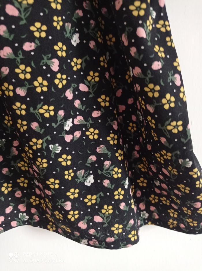 Haut top fleuri fille, Primark, taille 10-11 ans - photo numéro 2