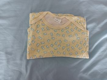 Bodie manches longues taille 3 mois