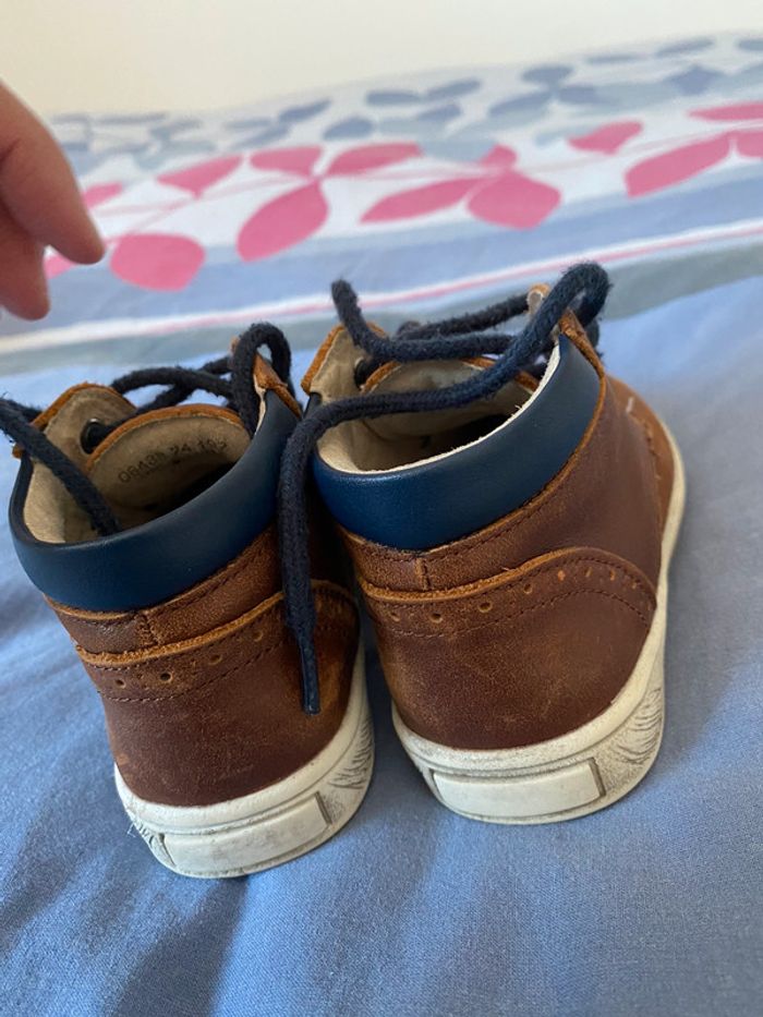 Chaussures creeks 22 bon état - photo numéro 3