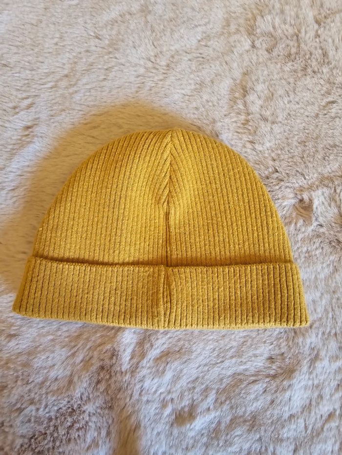 Bonnet - photo numéro 2