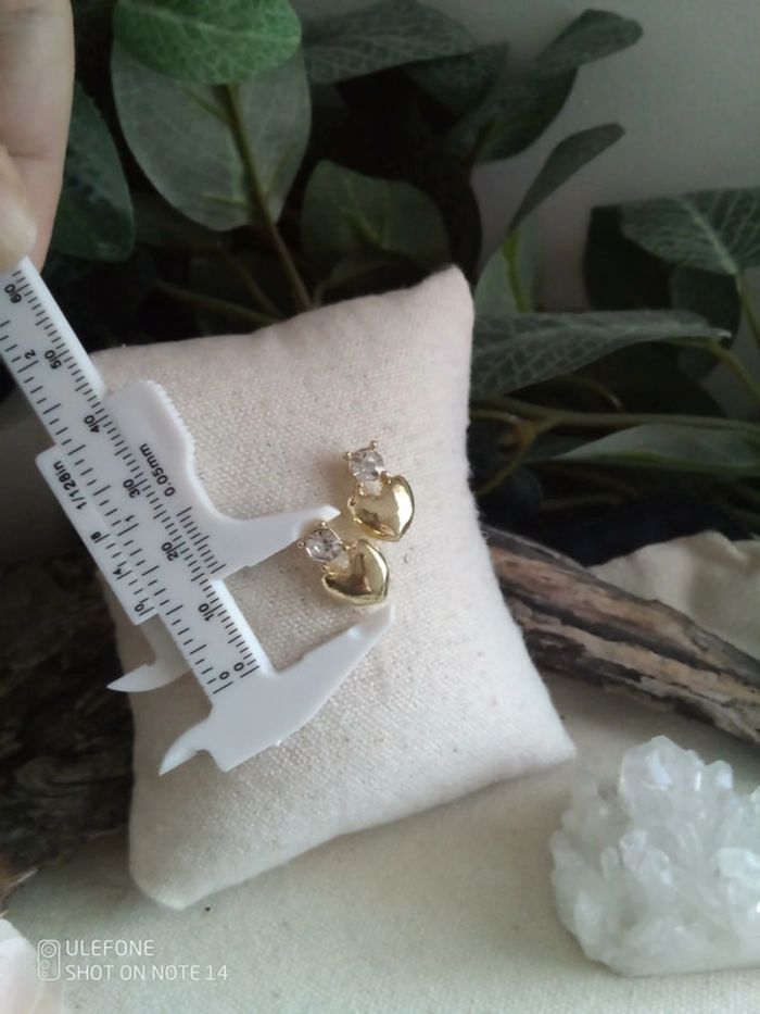 Boucles d'oreilles petits coeurs zircons - photo numéro 2