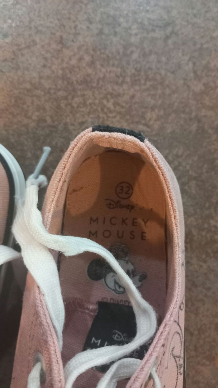 Baskets mickey taille 32 - photo numéro 5