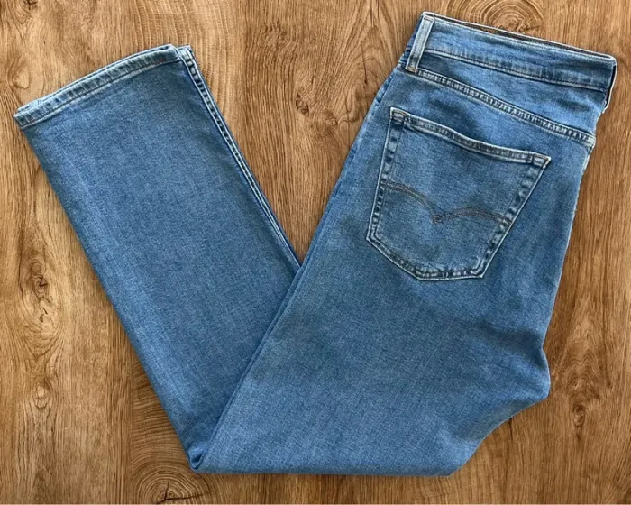 Jean/pantalon bleu Levi's 505 pour homme, taille : W 36 L 32 (46 taille française) - photo numéro 3