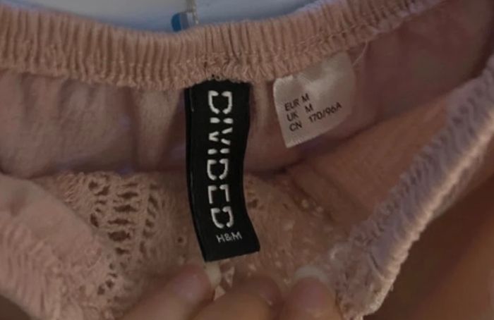 Tee shirt à mettre sur les épaule - photo numéro 4