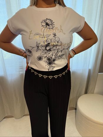 Tee-shirts Clara