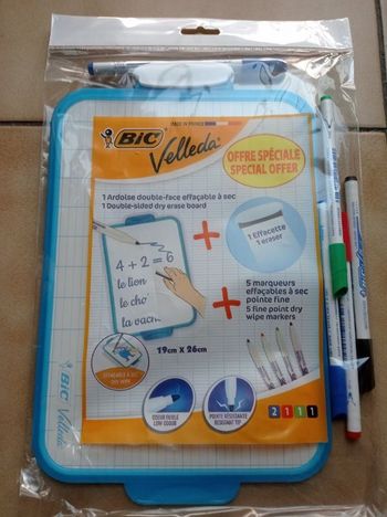 Ardoise Velleda Bic + 5 marqueurs + effacette