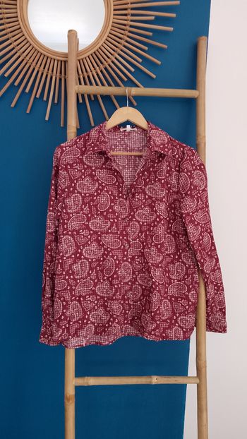 Chemise imprimée bordeaux taille S/M