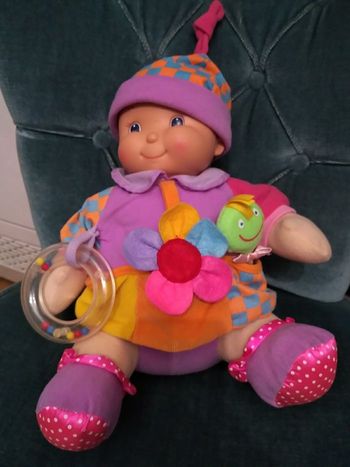 Mon premier Poupon d'éveil avec hochet