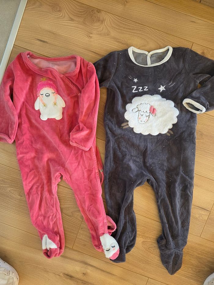Pyjamas 24 mois