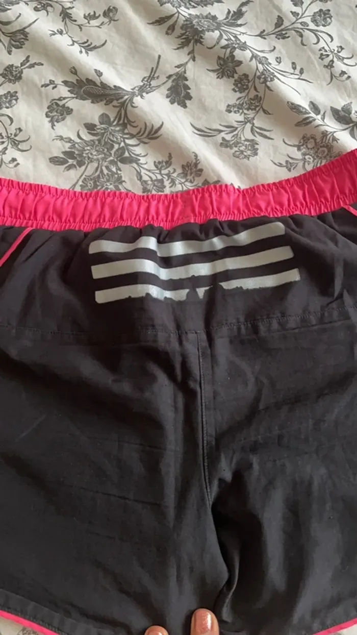 Short adidas - photo numéro 5