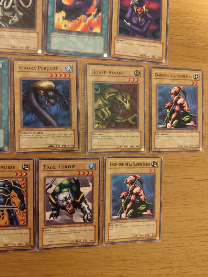 Lot 17 cartes Yu-Gi-Oh anciennes LDD Édition 1 La légende du dragon blanc aux yeux bleus - photo numéro 5