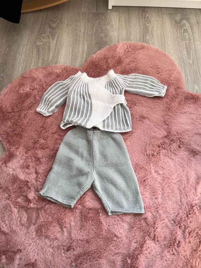 Ensemble tricot gris bébé mixte