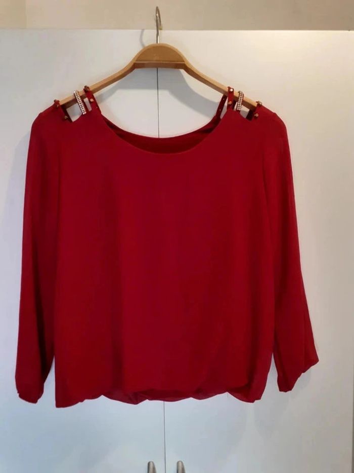 haut rouge