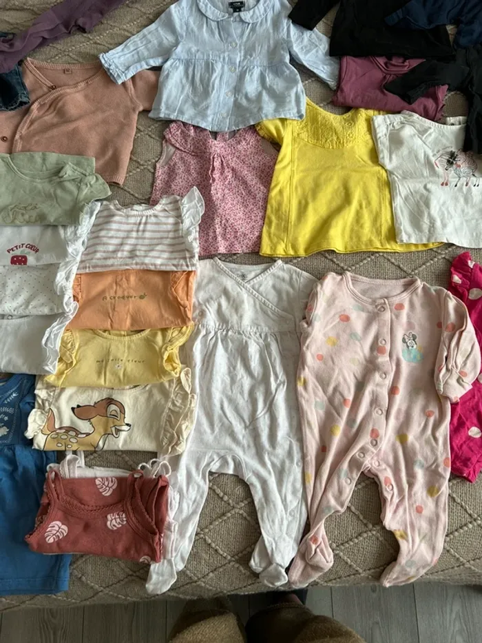Gros lot de vêtements bébé fille 3 mois - photo numéro 6