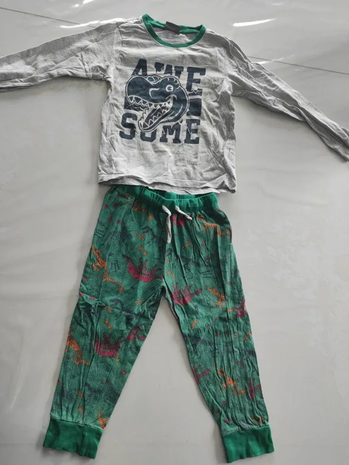 Pyjama dinosaure