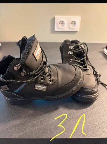 Chaussures garçon taille 31