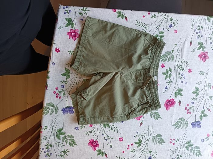Short vert - photo numéro 2