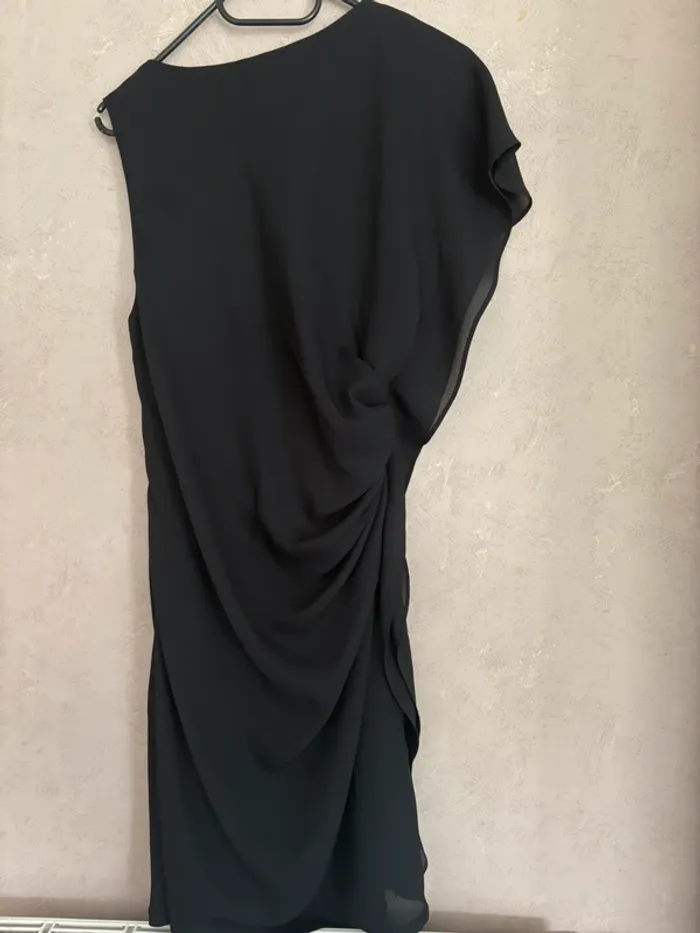 Élégante Robe drapée noire H&M – Taille 42 - photo numéro 4