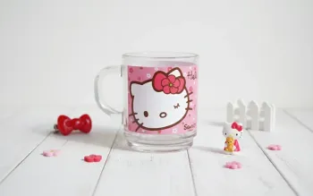 🌸 Tasse en verre Hello Kitty - Collection Sanrio "Flower"