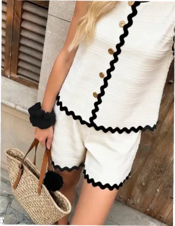 Ensemble S Blanc Texturé Top + Short - Finitions Zigzag Noir Boutons Dorés Neuf Jamais Porté