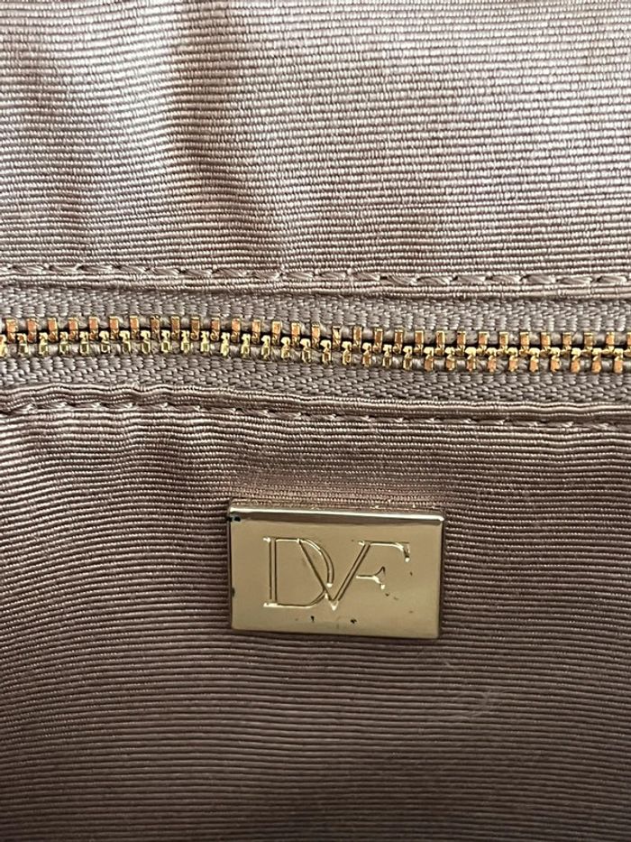 Petit sac à bandoulière en cuir Diane Von Fürstenberg - photo numéro 5