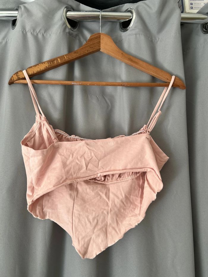 Crop top - photo numéro 2