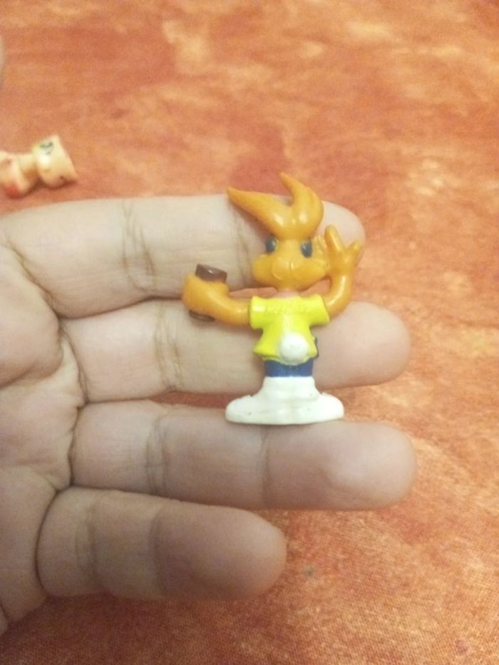 Lot de 8 figurines, Kinder, Piny pon et autres - photo numéro 7