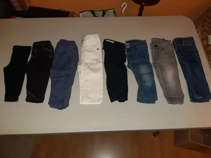 Lot pantalons 12 mois