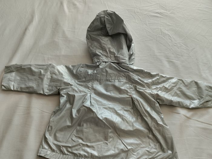 Imperméable taille 23 mois - photo numéro 4