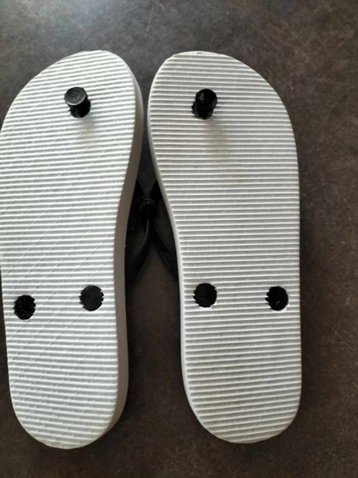 Tongs ikks 35/37 - photo numéro 3