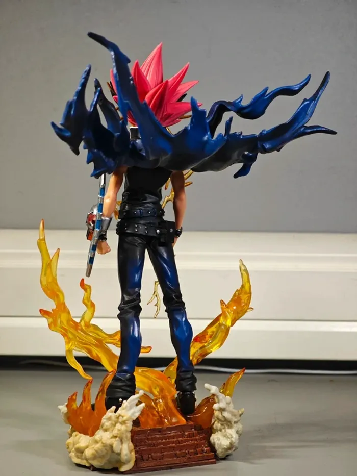Figurine Yu-Gi-Oh : Yami Yugi 27cm neuve sans boîte - photo numéro 4
