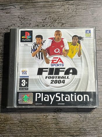 Fifa 2004 - PS1 Complet Version Francaise PlayStation