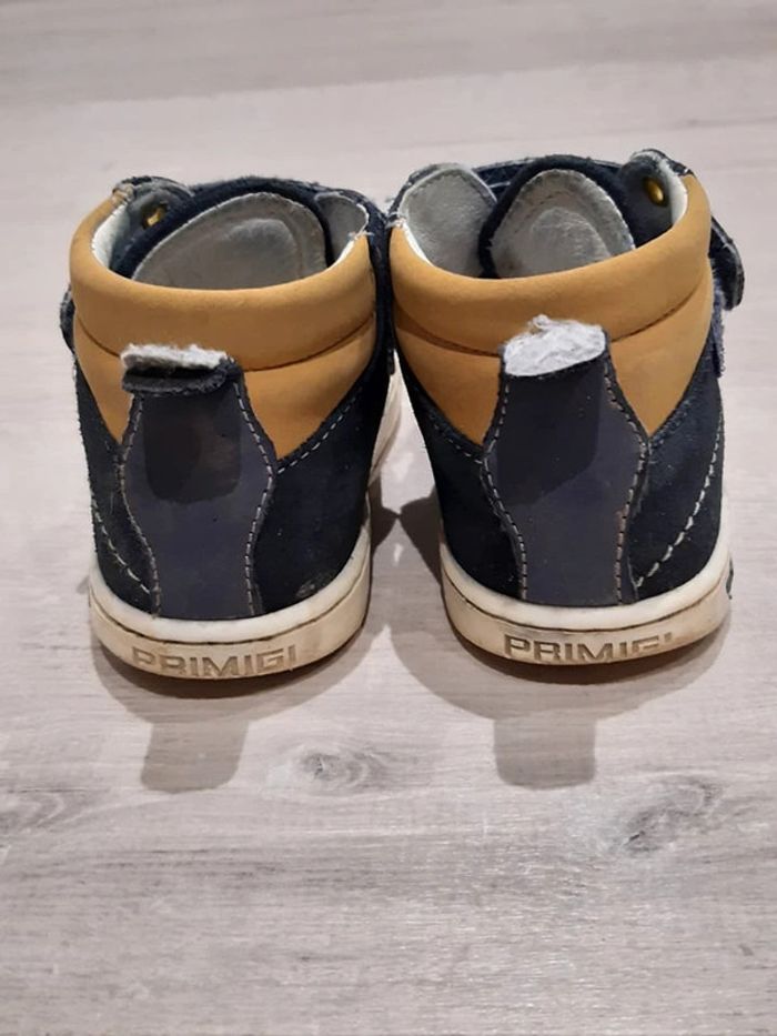 Chaussure fermée Primigi T.22 - photo numéro 3
