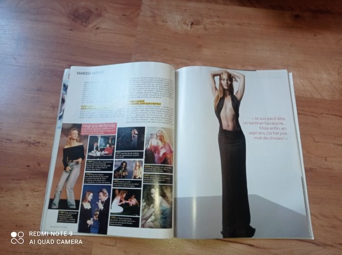 Magazine N°3217 ELLE, Vanessa Paradis, 27/08/07 - photo numéro 3