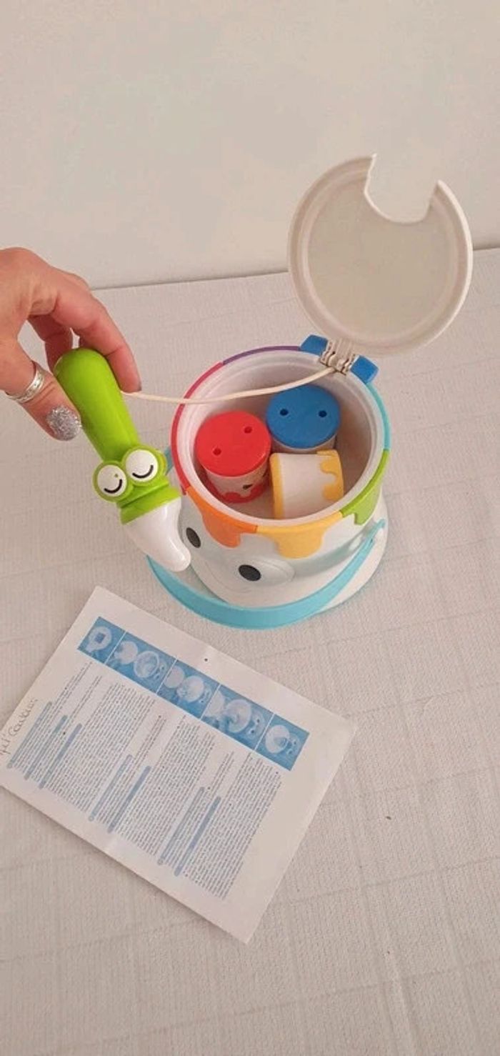 Mr Mil'couleurs Tomy   Pot de peinture parlant et lumineux interectif