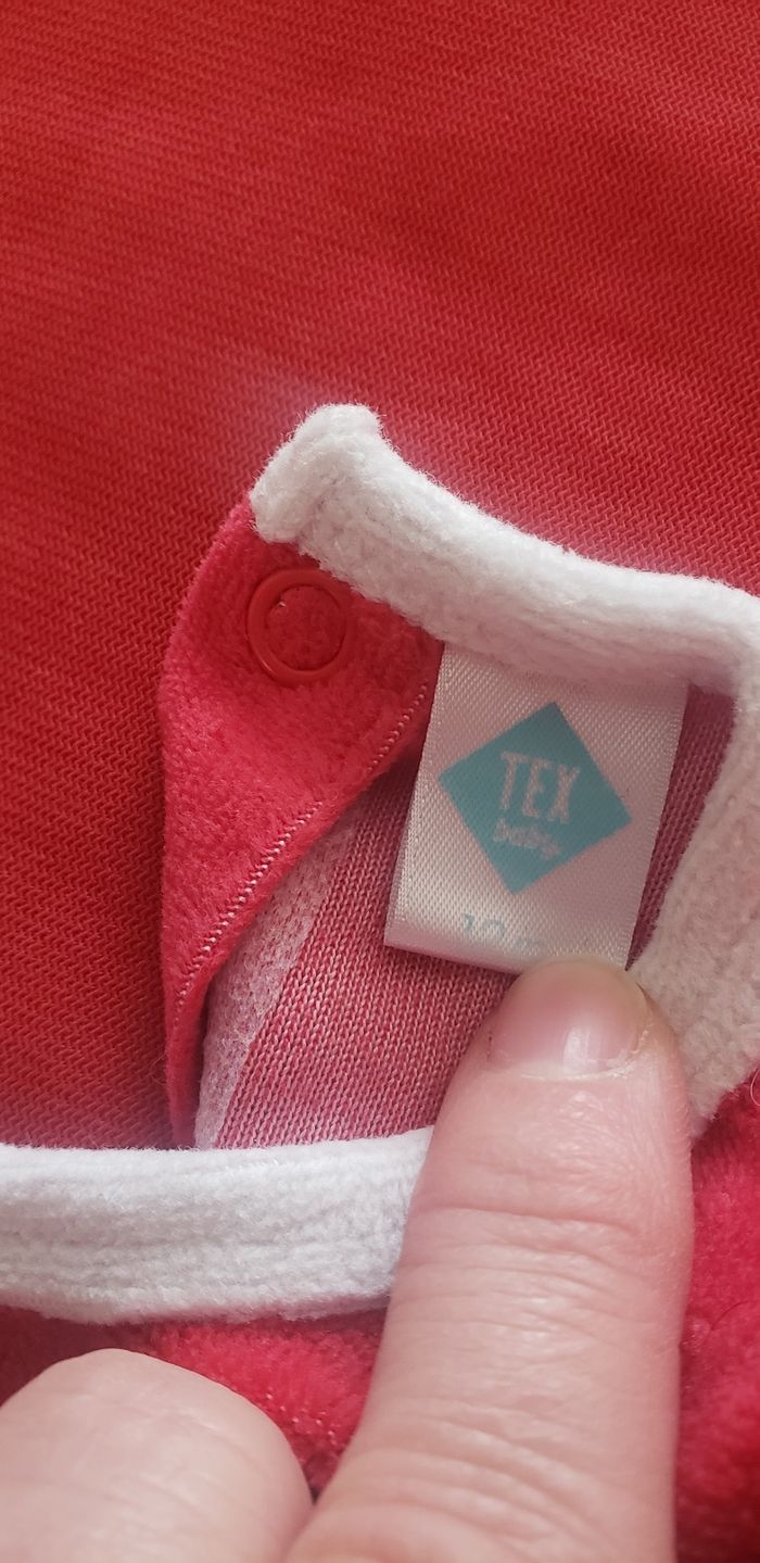 Pyjama Père Noël T 12 mois - photo numéro 4