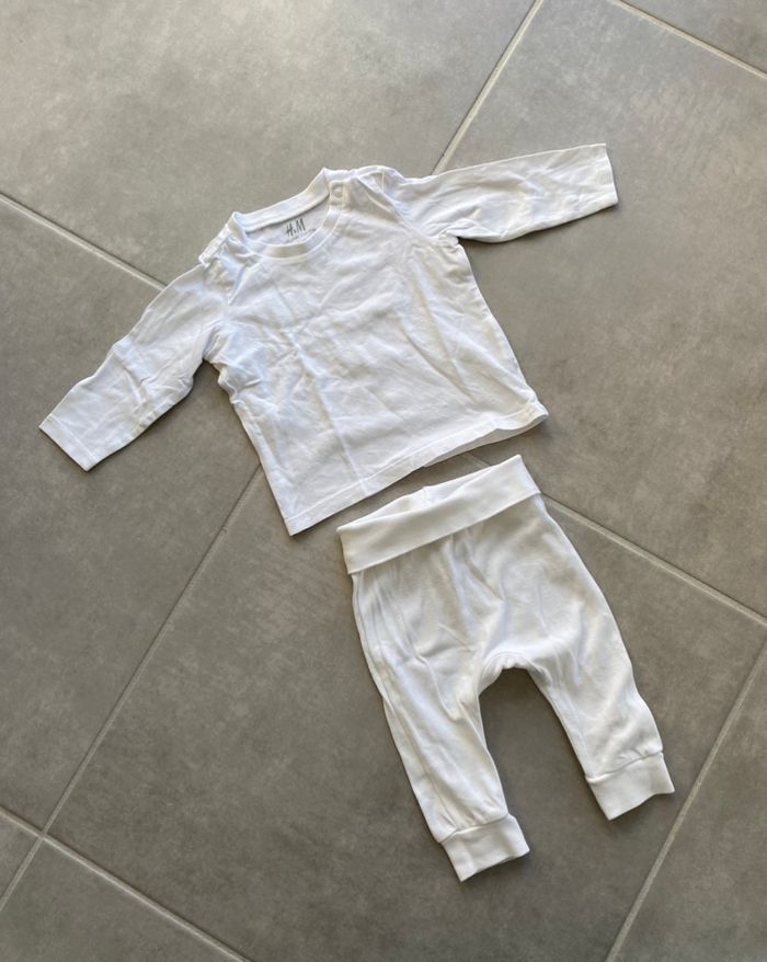 Ensemble Tee shirt manches longues et bas de pantalon Coton organic 3 mois