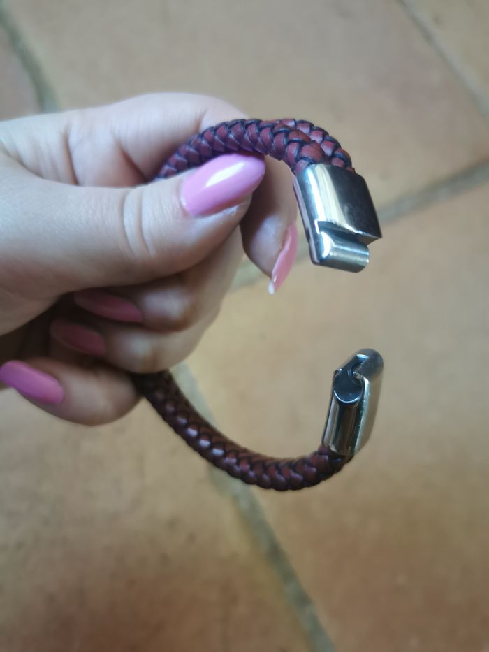 Bracelet rouge marron tressé en cuir - photo numéro 3