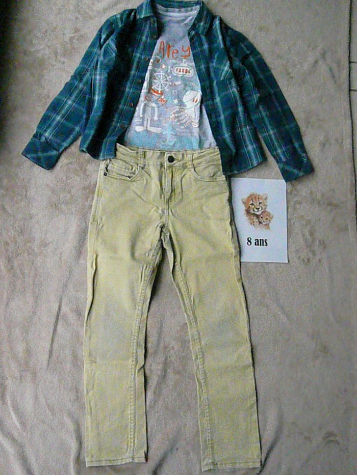 Ensemble 3 pièces 8 ans (n°57)