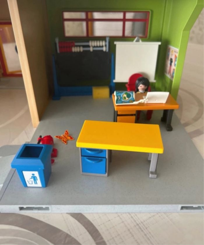 Playmobil: l’ecole + classe d’histoire - photo numéro 5