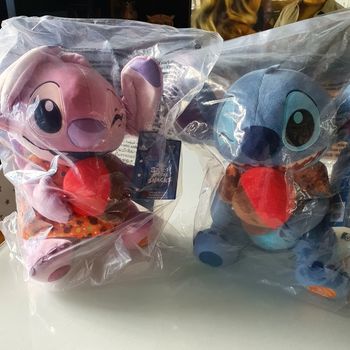 Couple Stitch et Angel Attacks Snack
