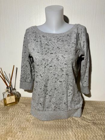 Sweat gris ONLY taille M avec dos ruban floral