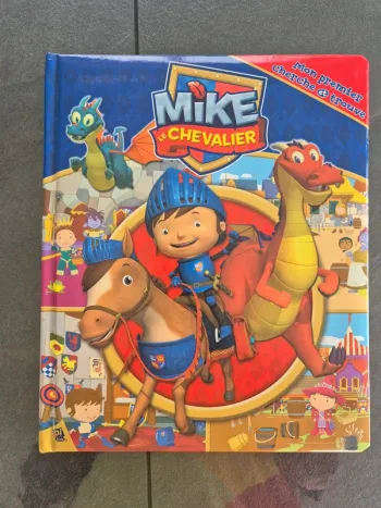 Livre Mike Le Chevalier - Mon Premier Cherche Et Trouve