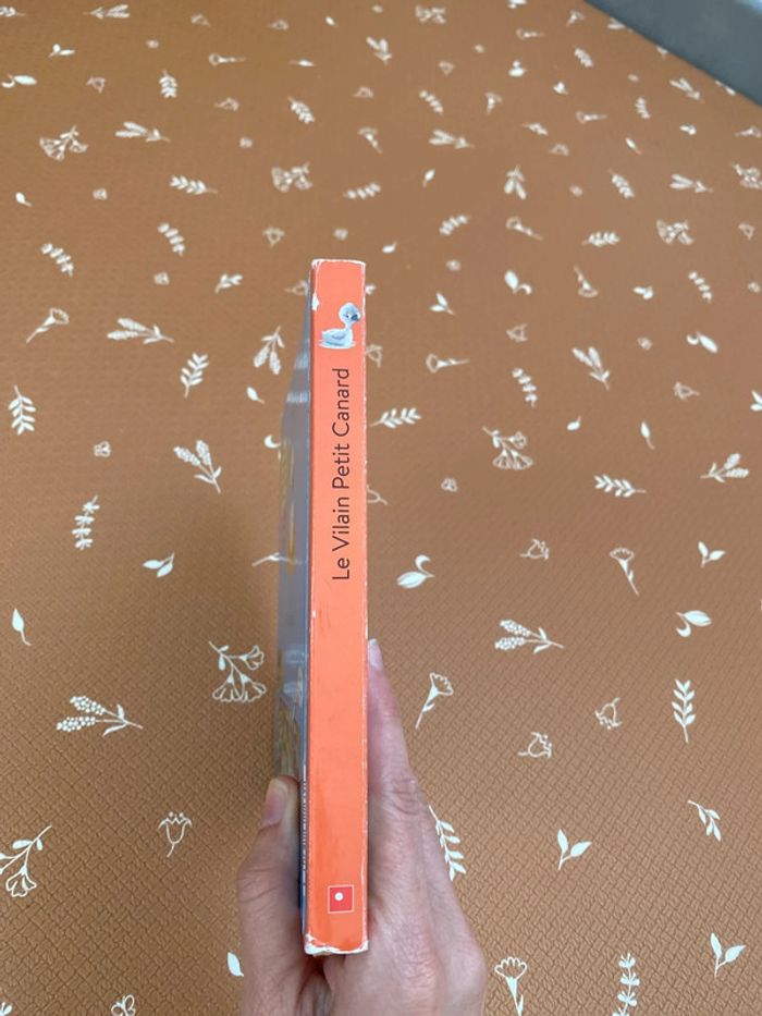 Mes premiers contes animés : Le vilain petit canard - photo numéro 3