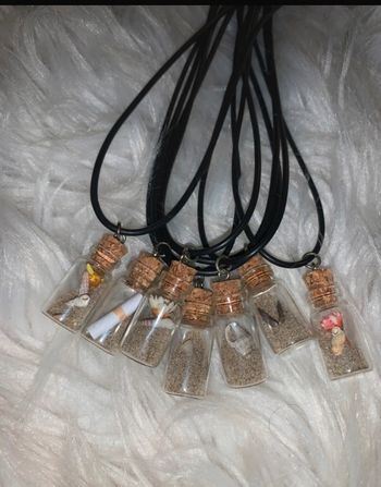 Prix Collier fantaisie plage été vacances, bouteille à la mer Neuf naturelle