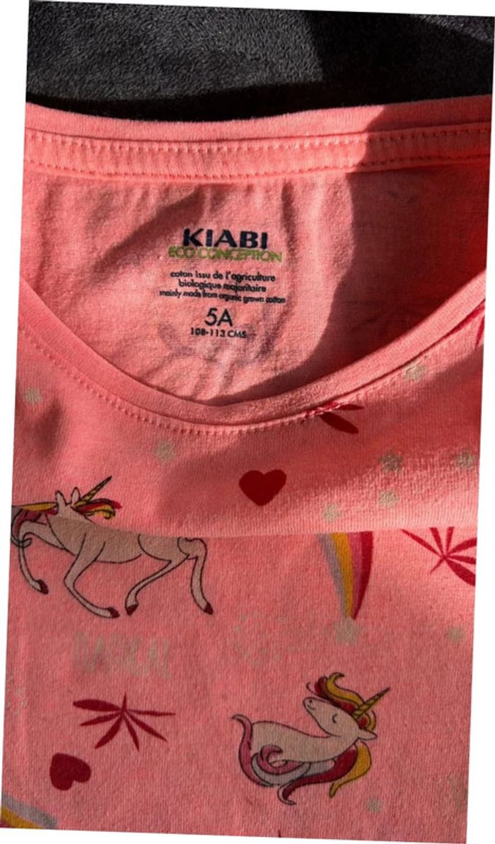 T-shirt Licorne 🦄 5 ans - photo numéro 2