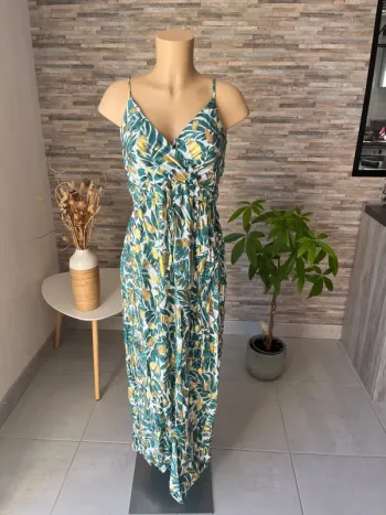 Robe longue avec lien pour régler